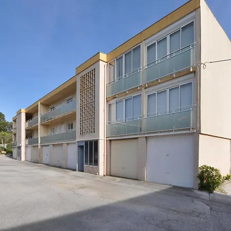 Appartement Awesome In *